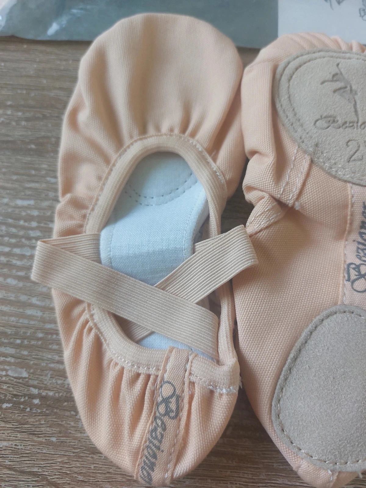 Chaussons de danse Bezioner T 25 neufs🌸 – photo 3